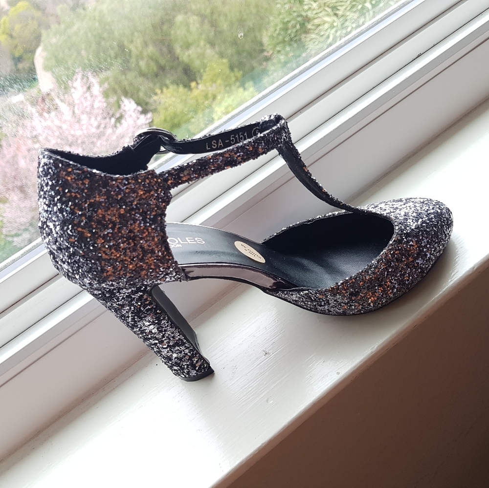 Hot Sole London Classic Heels 7½ European 38